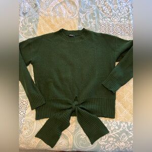 Green Knit Sweater with Tie Detail (L)